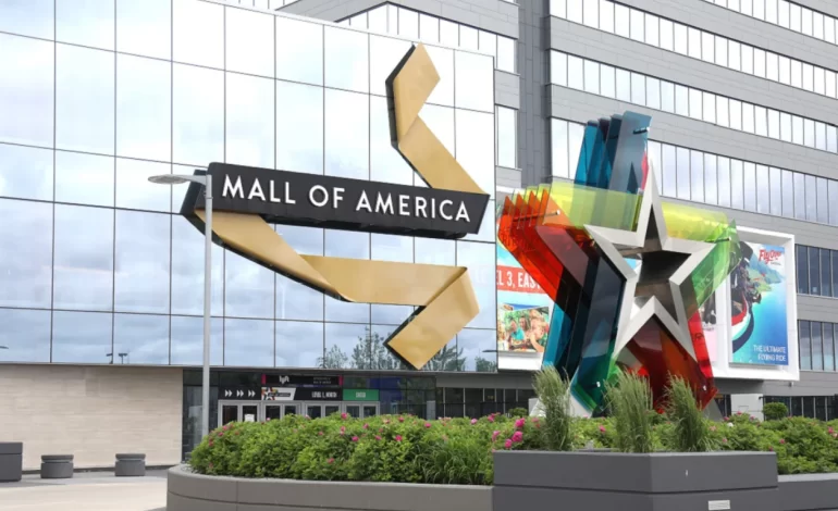 Mall Of America Shooting: MOA Goes On Lockdown after Shooter Takes Off