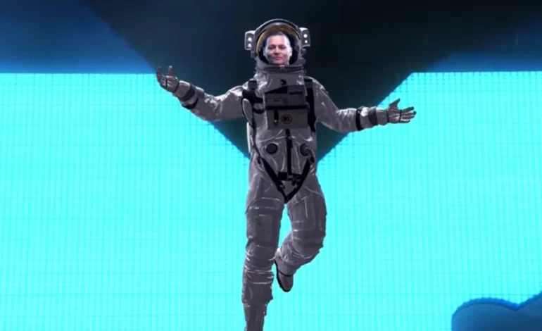 At the MTV VMA Awards, Johnny Depp Makes A Surprise Cameo