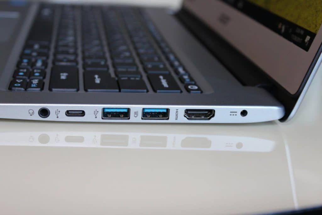 Ports available in a laptop